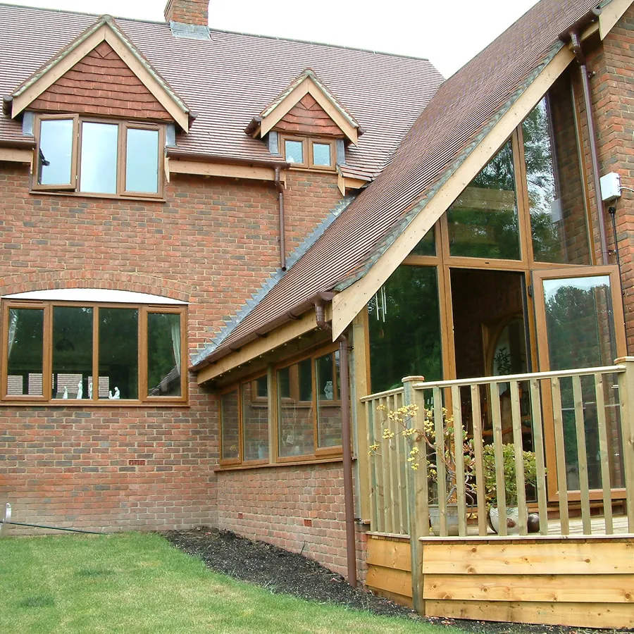 Lean-To West Ealing