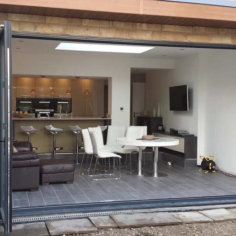 Bifold West Ealing